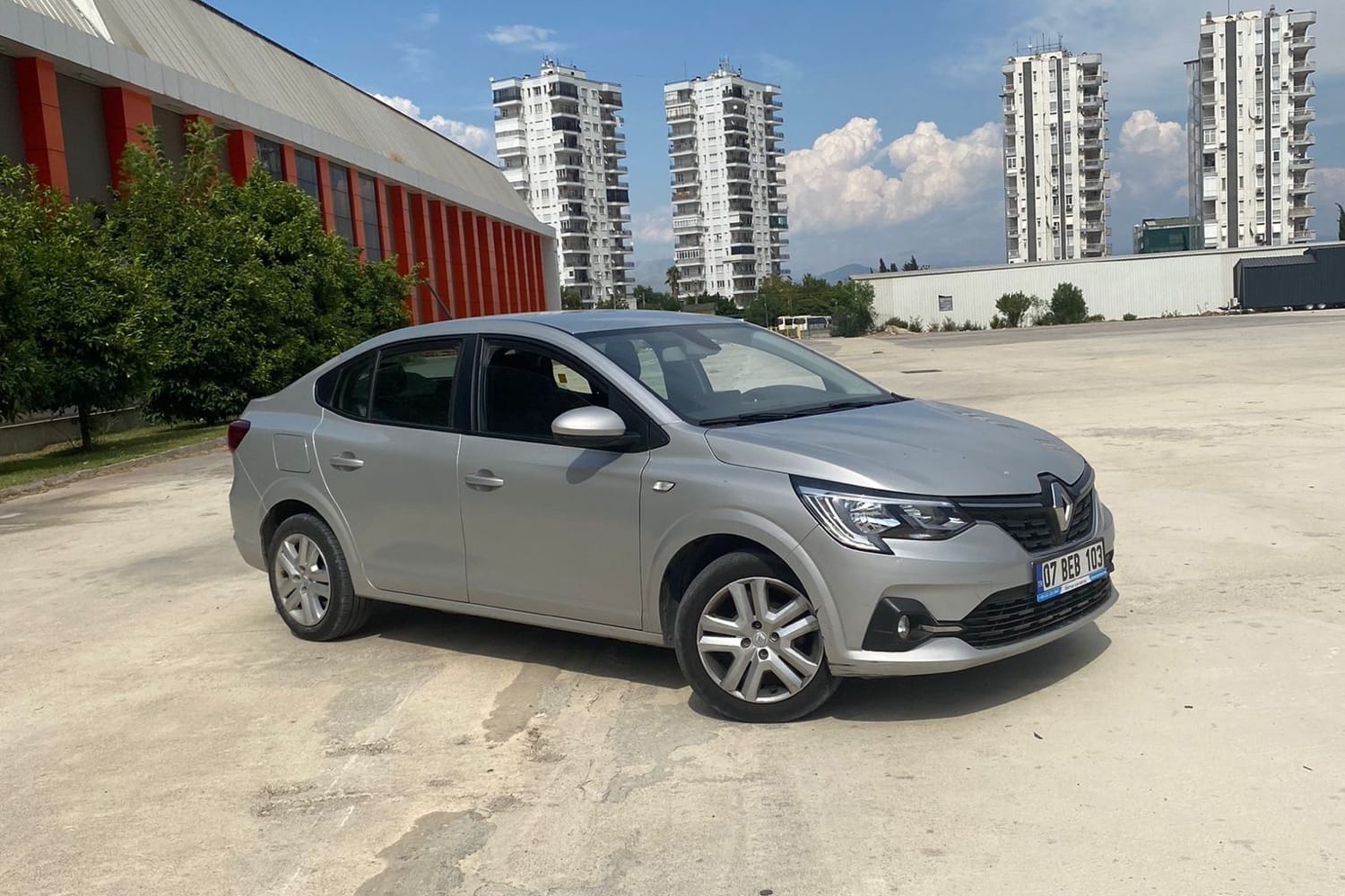 Renault Taliant — 2 / 7